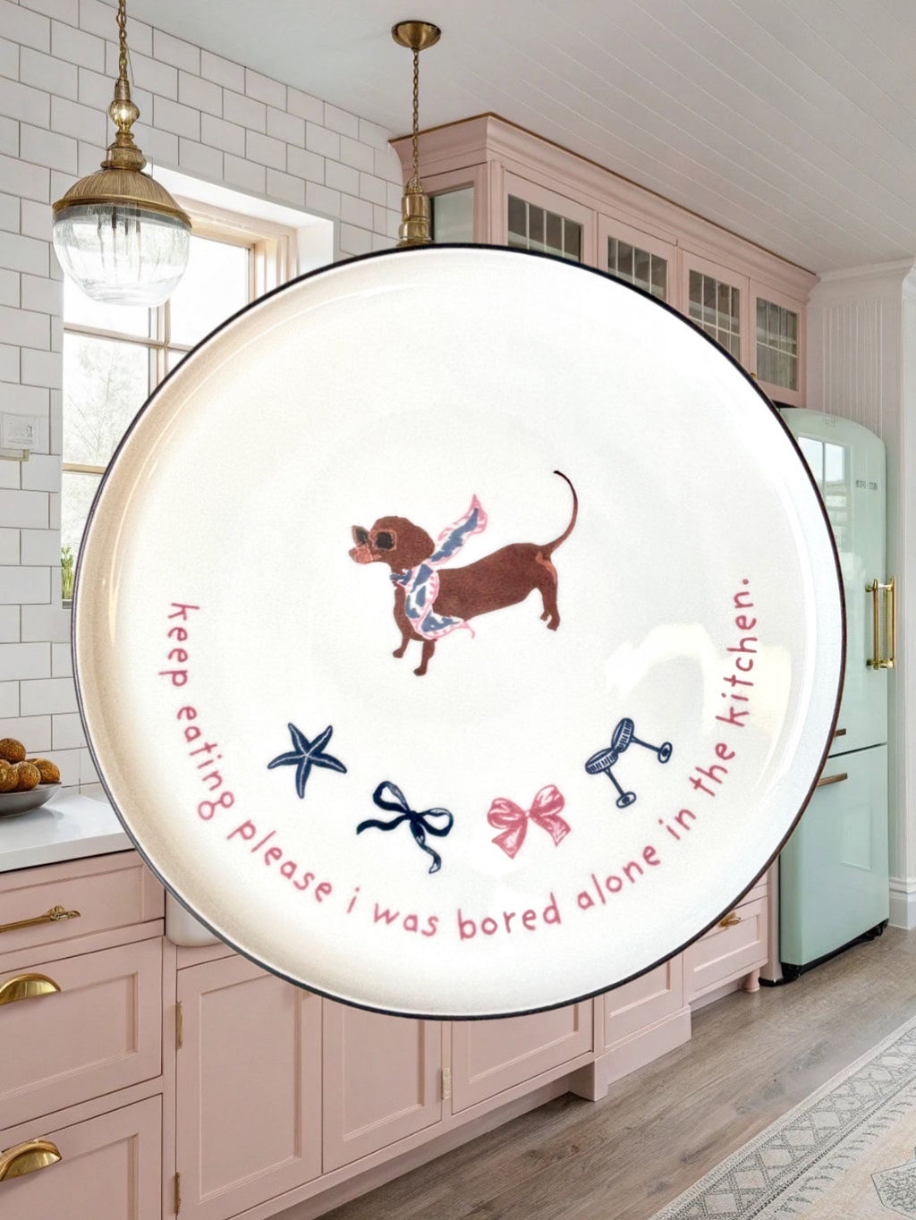 pretty bored pup plate