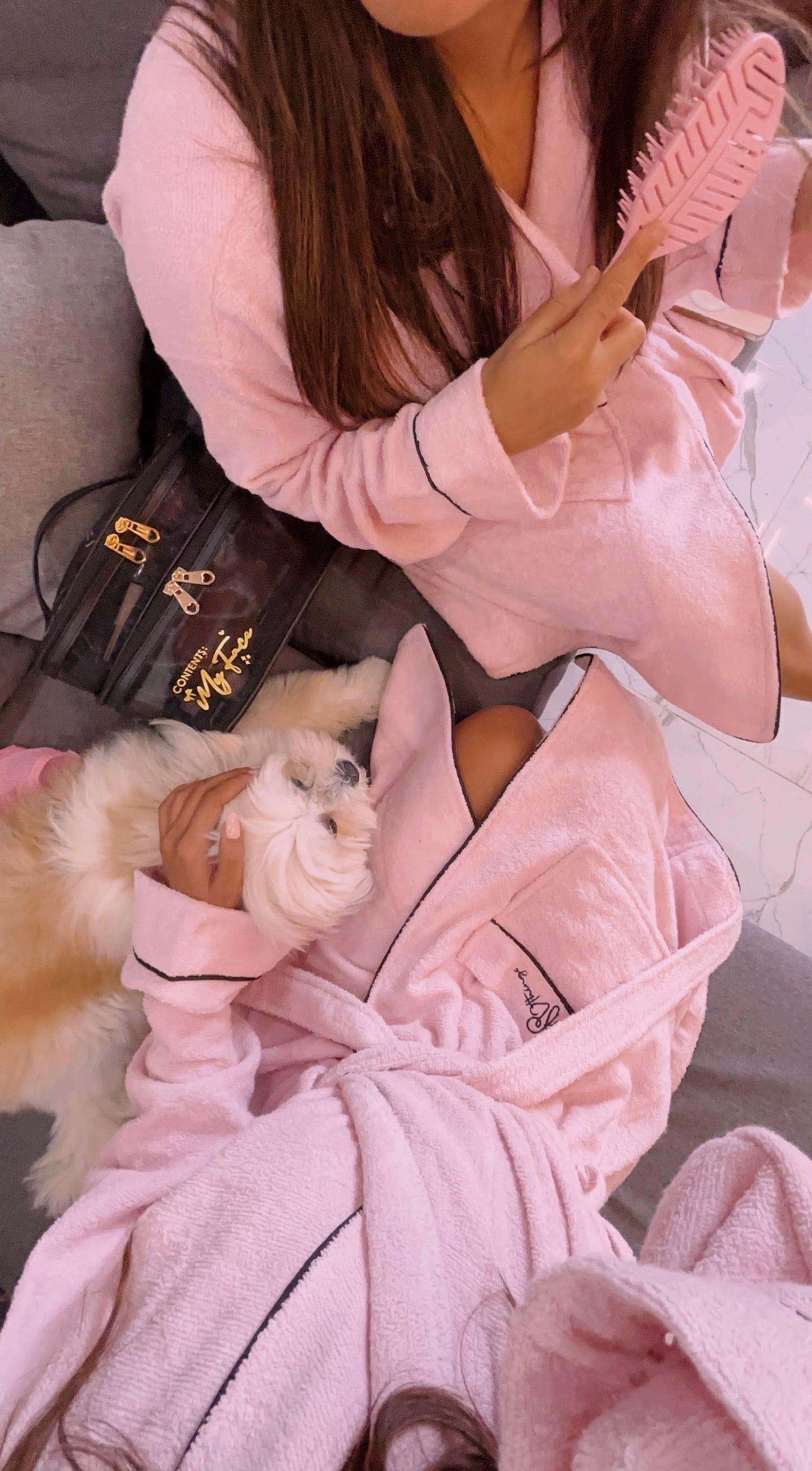 pretty clean bathrobe