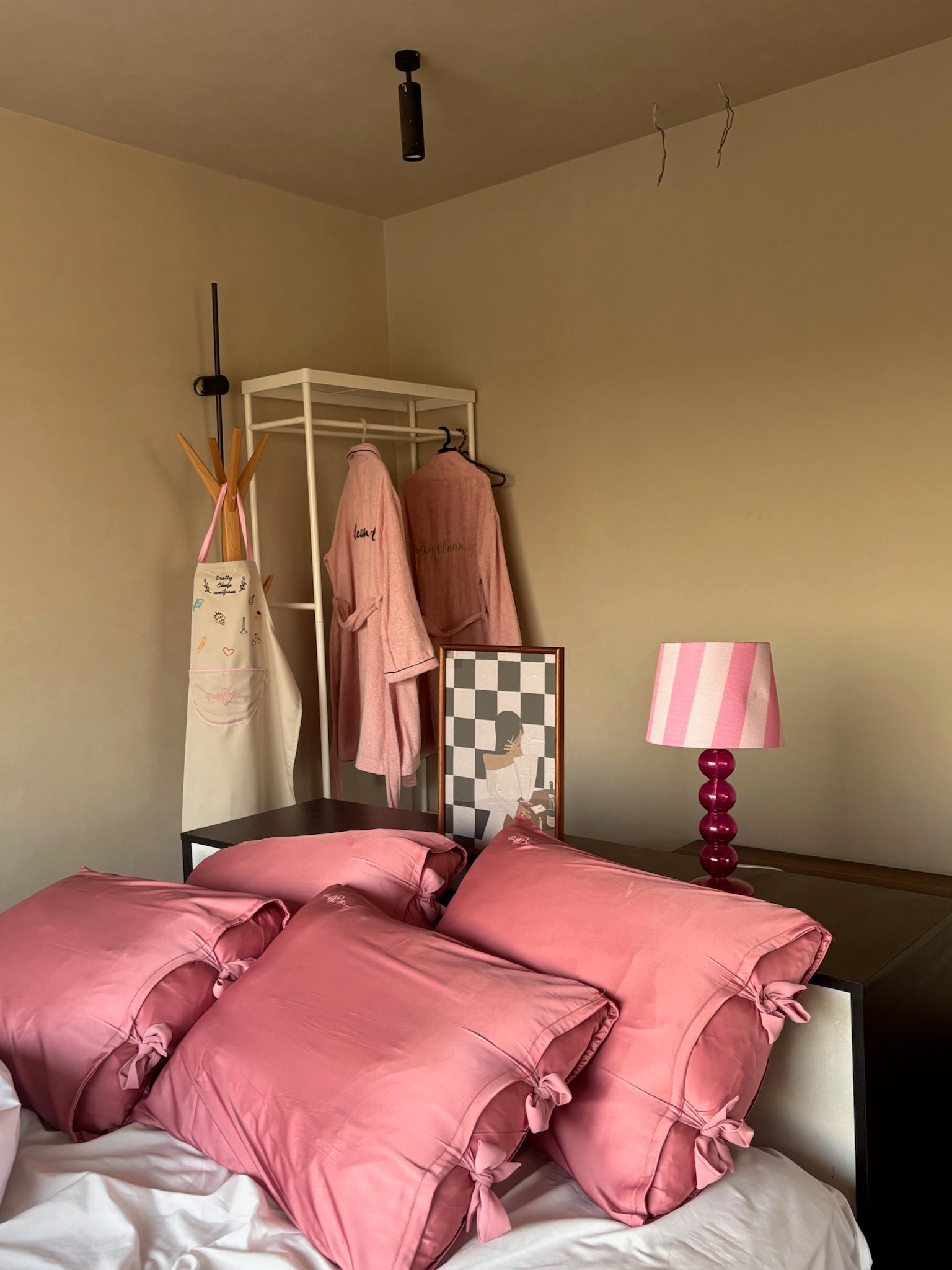 pretty silk pillowcase