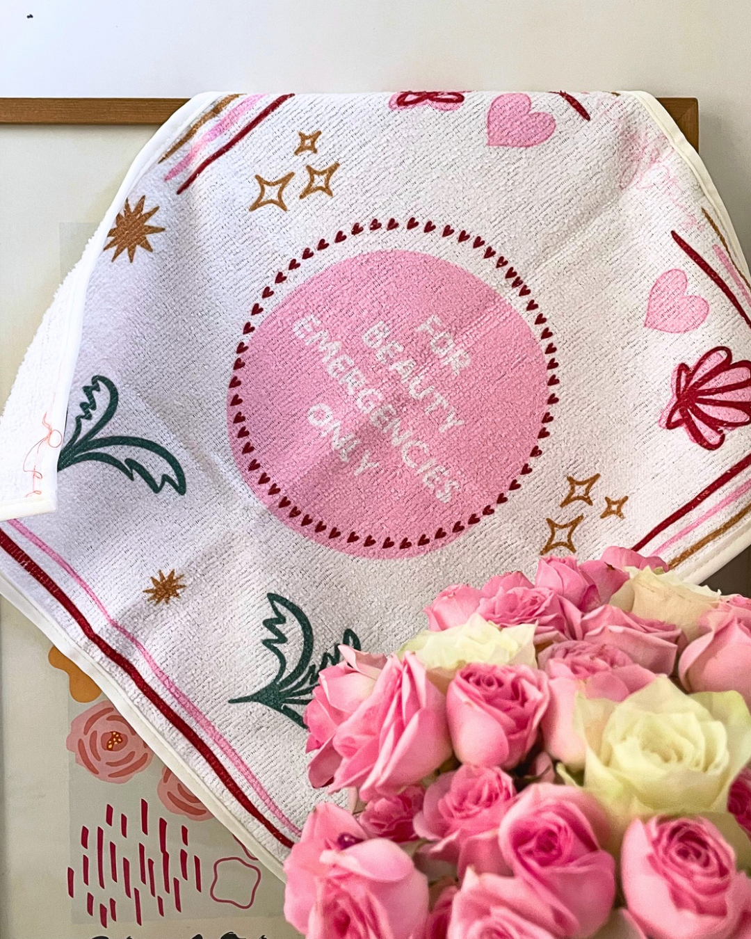 pretty emergency face towel set