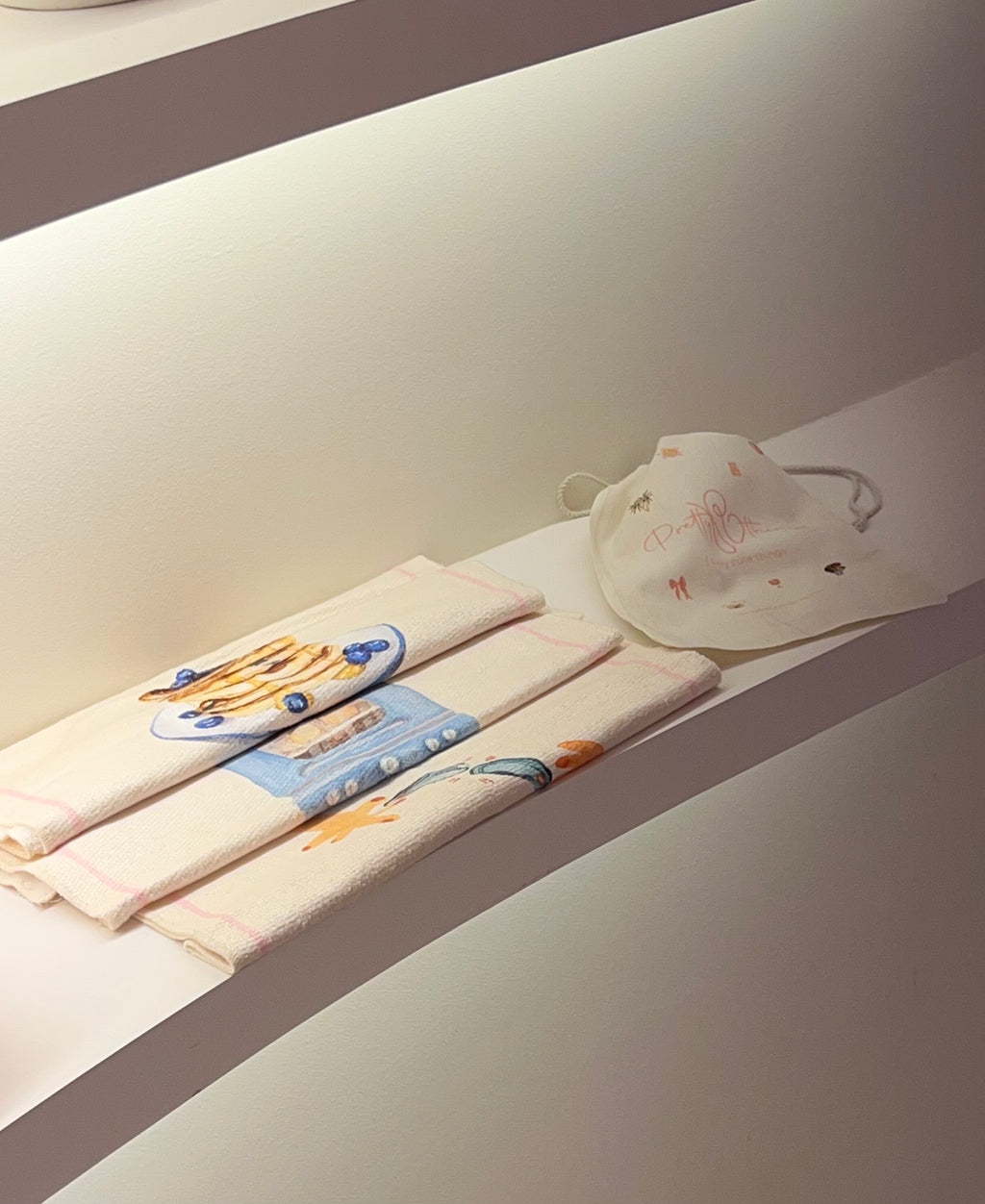 pretty blue kitchen towel set